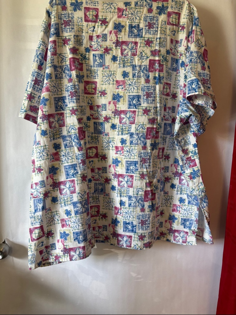 Plus Size Scrub Top - Picture 6 of 7
